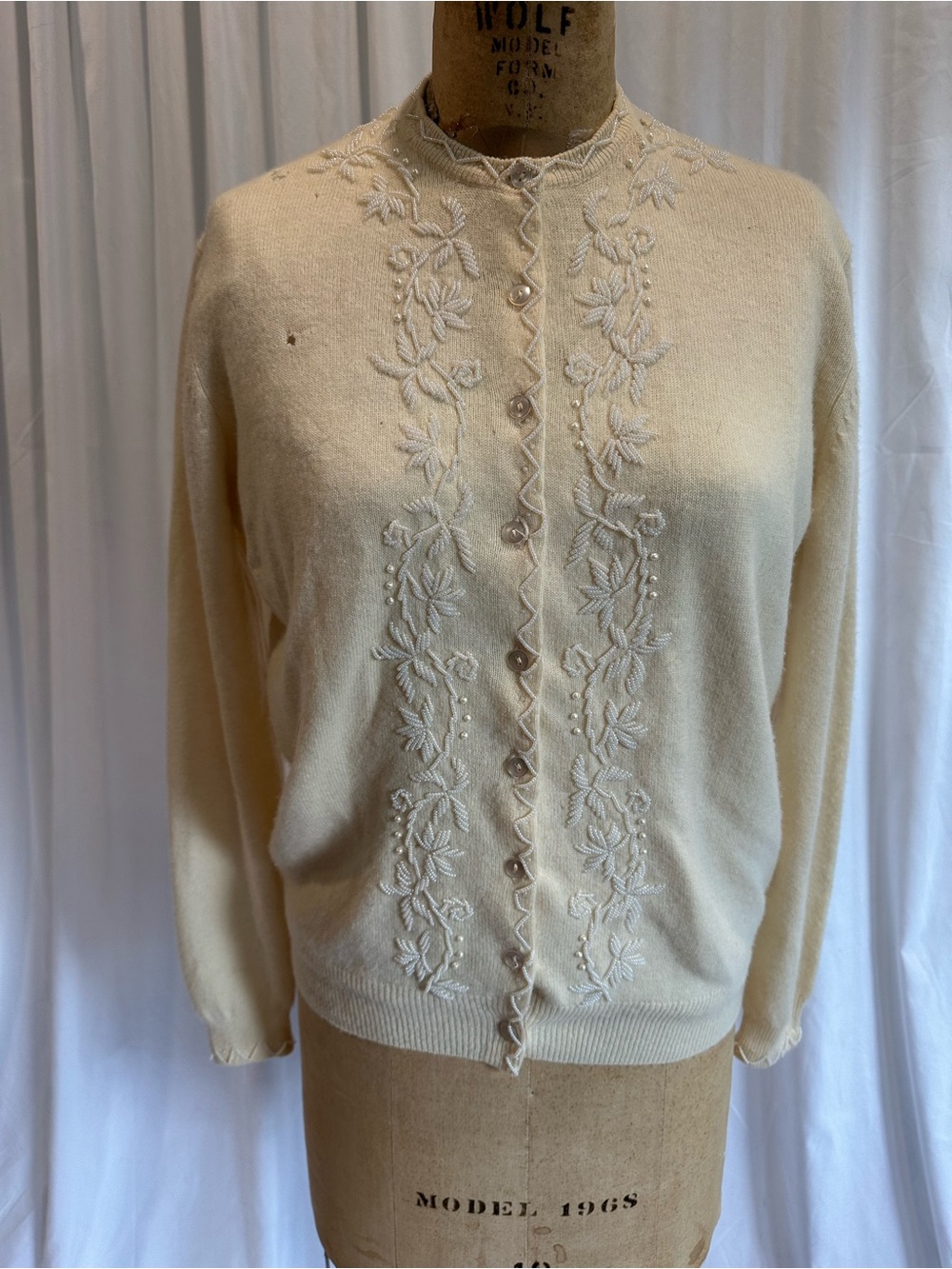 Vintage Cashmere Embroidered Beaded Cream Button-Front Women's Cardigan